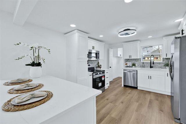 3613 Avenue K, Fort Worth, TX 76105