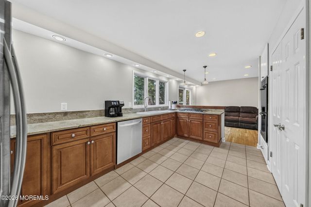 146 Juniper Drive, Freehold, NJ 07728