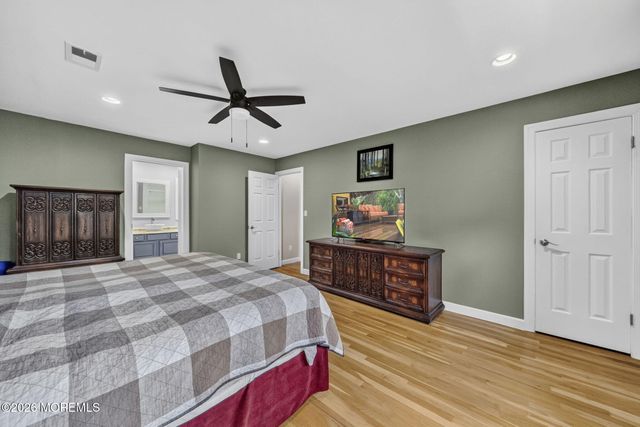 146 Juniper Drive, Freehold, NJ 07728