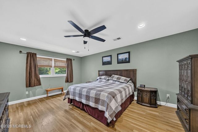 146 Juniper Drive, Freehold, NJ 07728