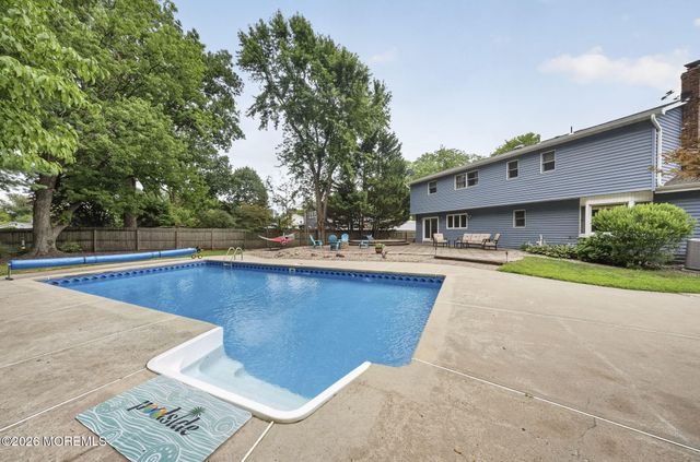 146 Juniper Drive, Freehold, NJ 07728