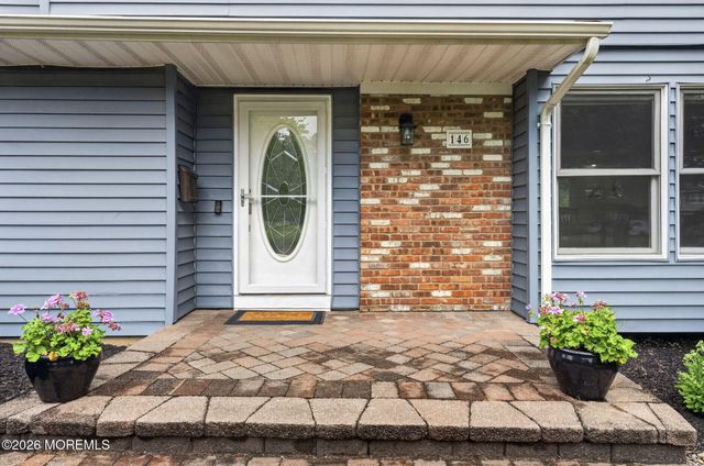 146 Juniper Drive, Freehold, NJ 07728