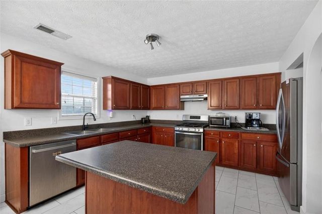 310 Berkley Drive, Villa Rica, GA 30180