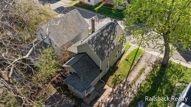 1302 Ford Avenue Ne, City Of Grand Rapids, MI 49505