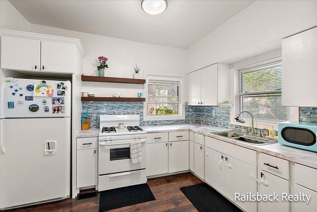 1302 Ford Avenue Ne, City Of Grand Rapids, MI 49505
