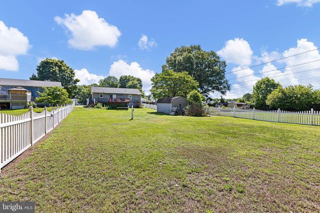3004 ROSETREE LN, Newark, DE 19702