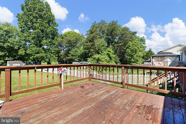 3004 ROSETREE LN, Newark, DE 19702