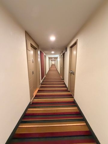 99 Pond Ave 609, Brookline, MA 02445