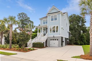 401 Topsail Court, Wando, SC 29492