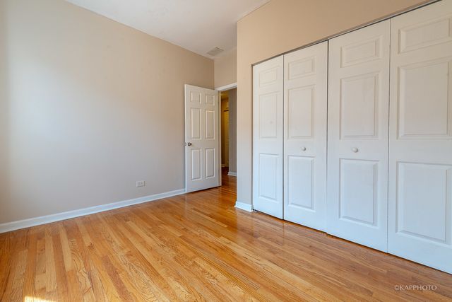8225 S Prairie Avenue 1, Chicago, IL 60619
