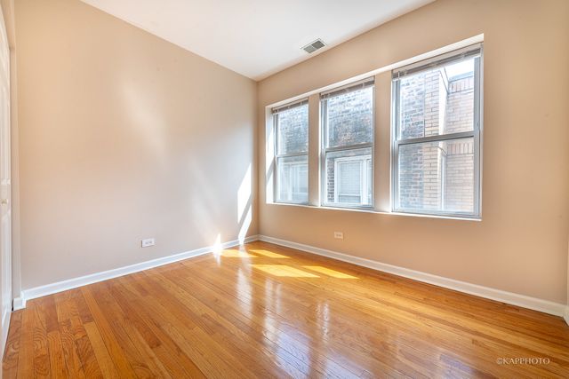 8225 S Prairie Avenue 1, Chicago, IL 60619