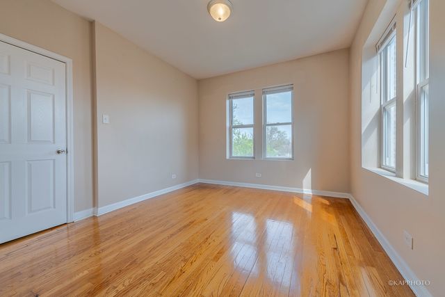 8225 S Prairie Avenue 1, Chicago, IL 60619