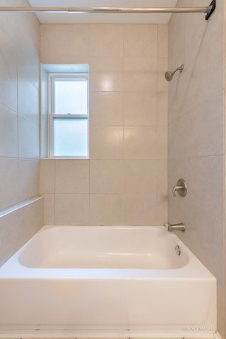 8225 S Prairie Avenue 1, Chicago, IL 60619