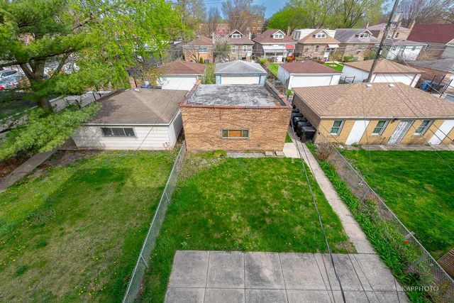 8225 S Prairie Avenue 1, Chicago, IL 60619