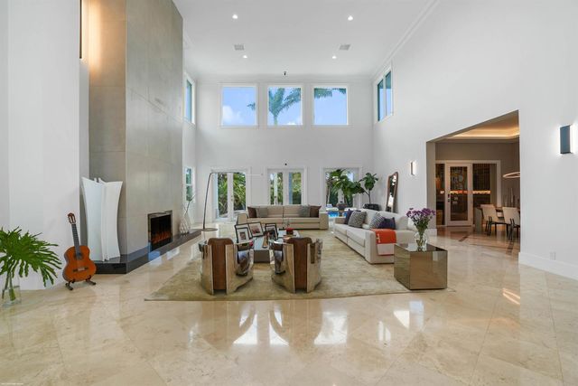 15850 Britten Lane, Wellington, FL 33414