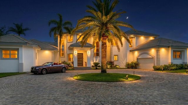 15850 Britten Lane, Wellington, FL 33414