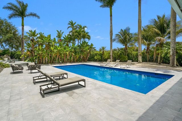 15850 Britten Lane, Wellington, FL 33414