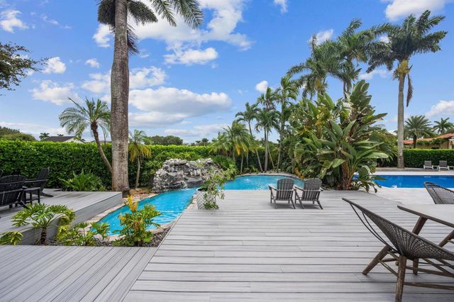 15850 Britten Lane, Wellington, FL 33414
