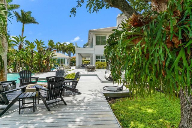 15850 Britten Lane, Wellington, FL 33414