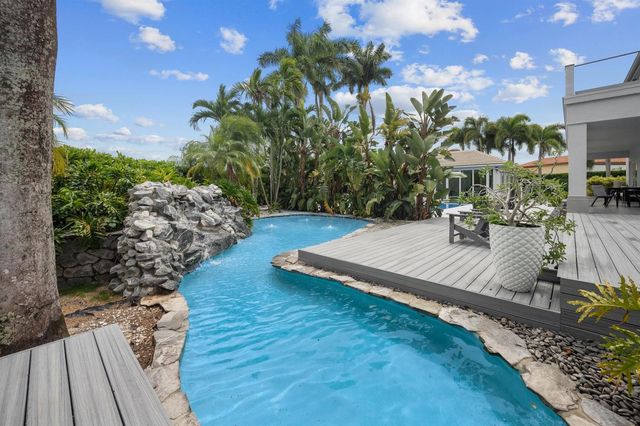 15850 Britten Lane, Wellington, FL 33414