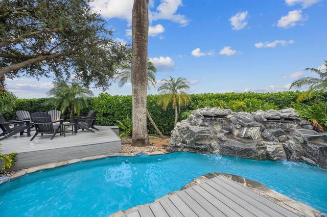 15850 Britten Lane, Wellington, FL 33414
