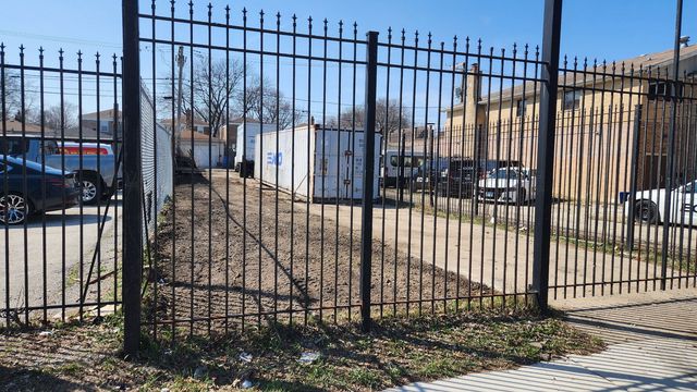 8148 S Western Avenue, Chicago, IL 60620