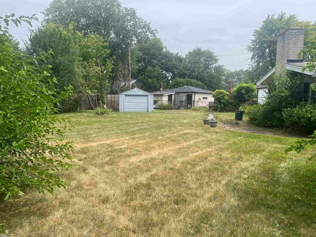 29581 Newport Drive, Warren, MI 48088