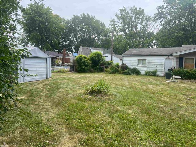 29581 Newport Drive, Warren, MI 48088