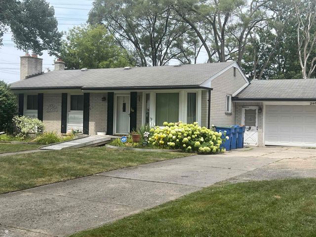 29581 Newport Drive, Warren, MI 48088