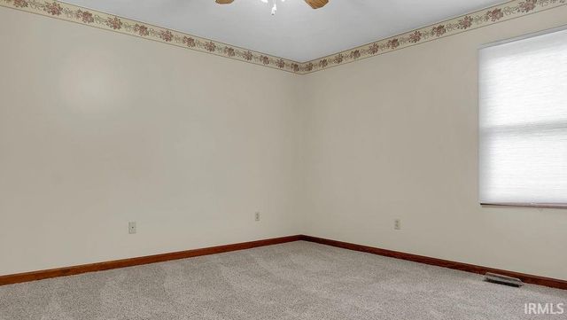 122 S East Street, Spencer, IN 47460