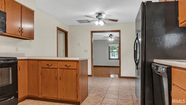 122 S East Street, Spencer, IN 47460