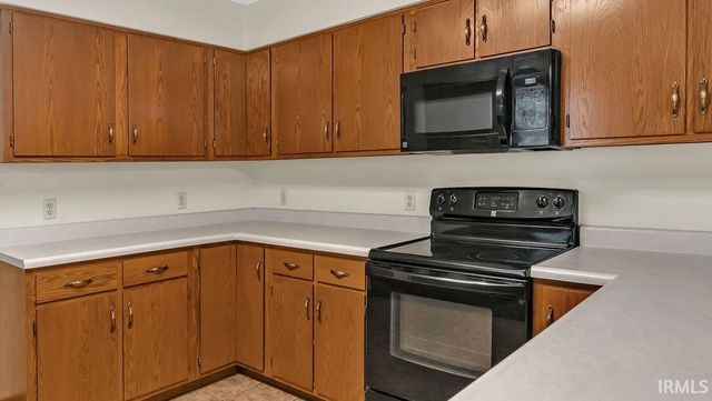 122 S East Street, Spencer, IN 47460
