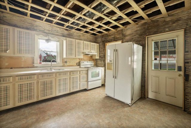 336 S Locust Street, Reedsburg, WI 53959
