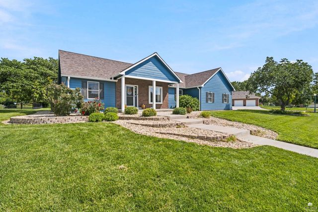 9101 Llara Circle, Manhattan, KS 66502