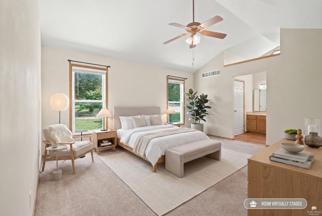9101 Llara Circle, Manhattan, KS 66502