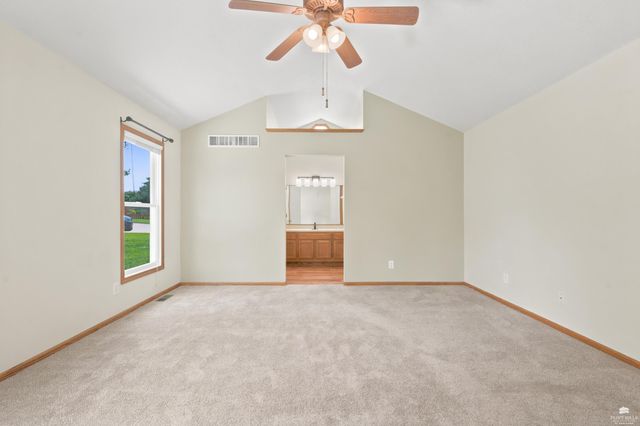 9101 Llara Circle, Manhattan, KS 66502