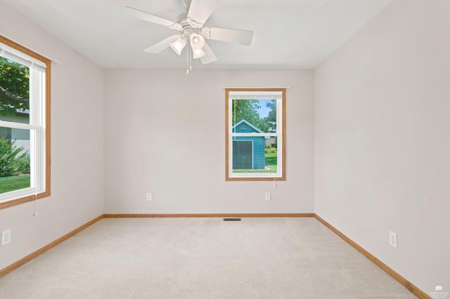 9101 Llara Circle, Manhattan, KS 66502