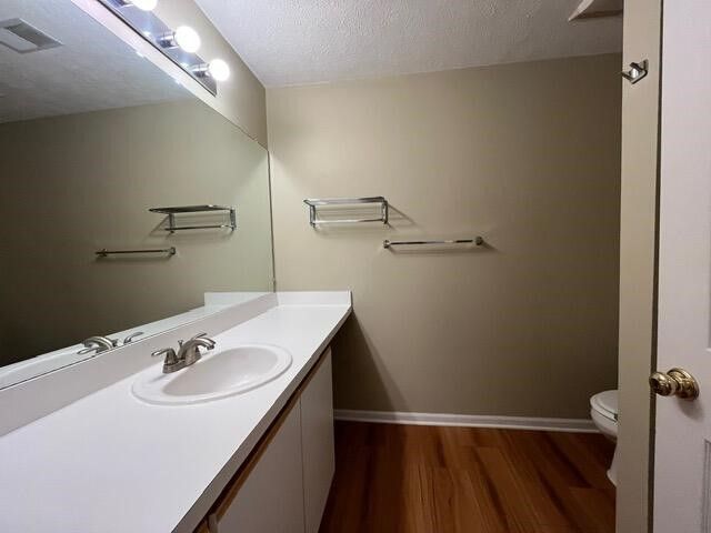 1755 Weatherstone Drive, Ann Arbor, MI 48108