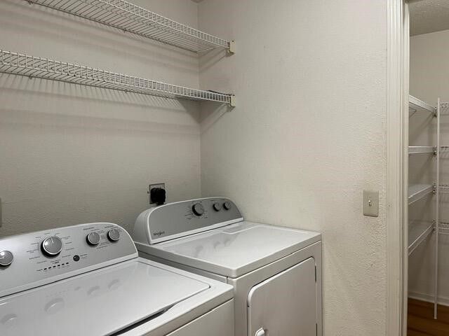 1755 Weatherstone Drive, Ann Arbor, MI 48108