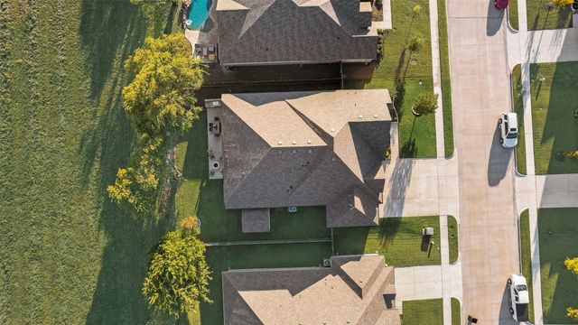 237 Chesapeake Drive, Forney, TX 75126