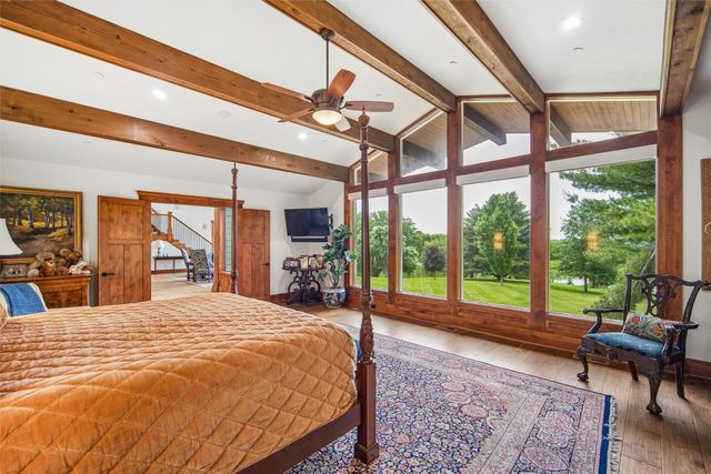 1550 S Deer Road, West Des Moines, IA 50266