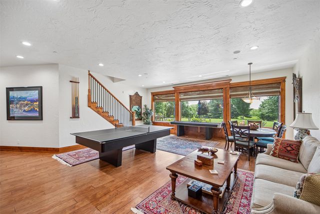 1550 S Deer Road, West Des Moines, IA 50266