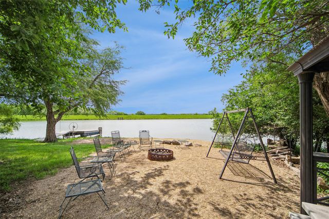 1550 S Deer Road, West Des Moines, IA 50266