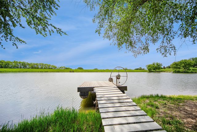 1550 S Deer Road, West Des Moines, IA 50266