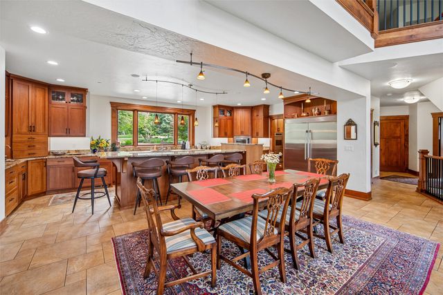 1550 S Deer Road, West Des Moines, IA 50266