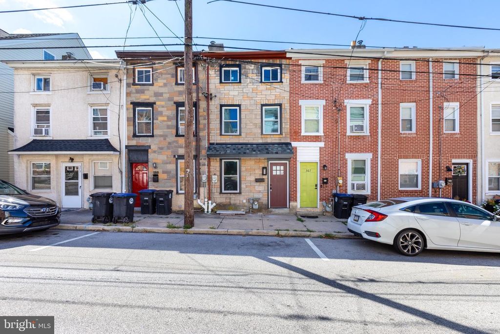 369 E HECTOR ST, Conshohocken, PA 19428