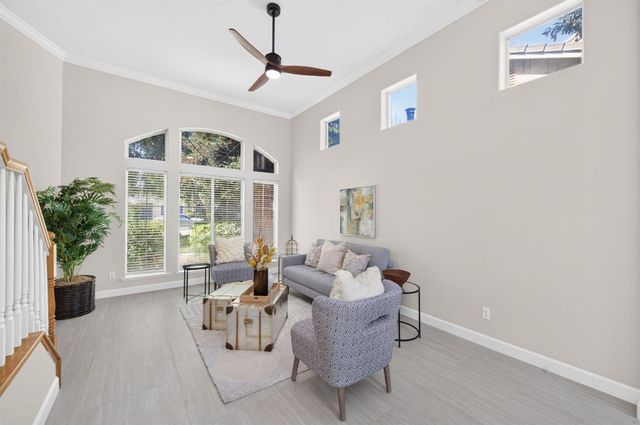 7280 N Cecelia Avenue, Fresno, CA 93722