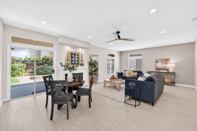 7280 N Cecelia Avenue, Fresno, CA 93722