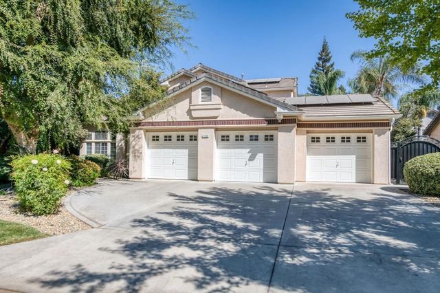 7280 N Cecelia Avenue, Fresno, CA 93722