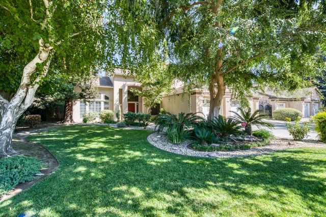 7280 N Cecelia Avenue, Fresno, CA 93722